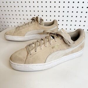 Puma | Suede Classic XXI Womens Shoes in‎ Granola/Warm White Sz. 9